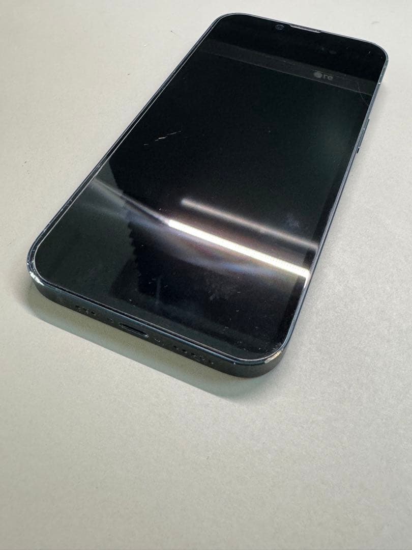 iPhone 13 ミッドナイト 128 GB SIMフリー ケース付き