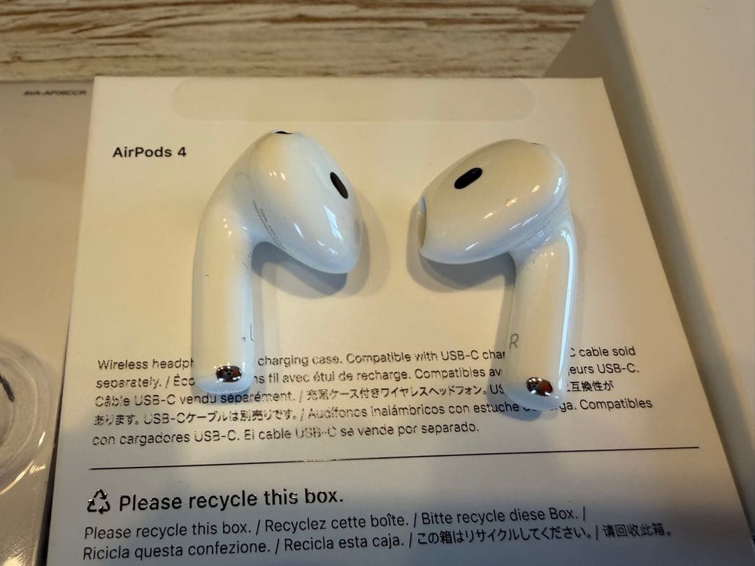 3回使用美品Apple AirPods 4ノイキャン無し