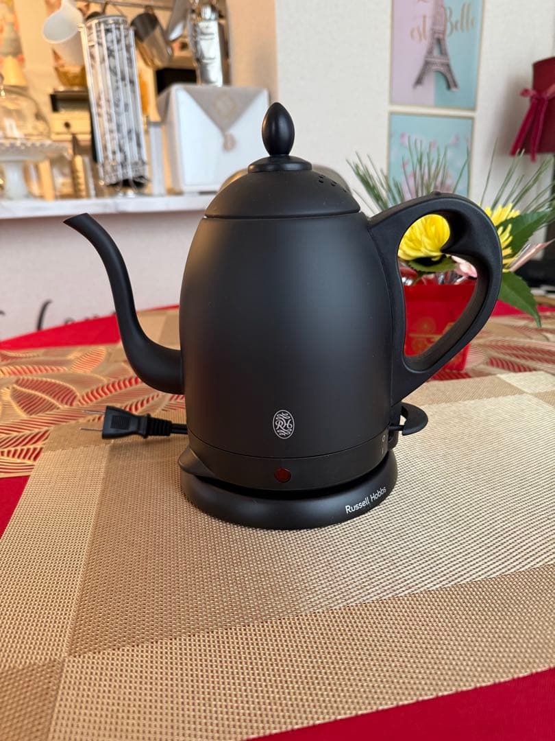 Russell Hobbs ブラック電気ケトル 1.0L新品未使用