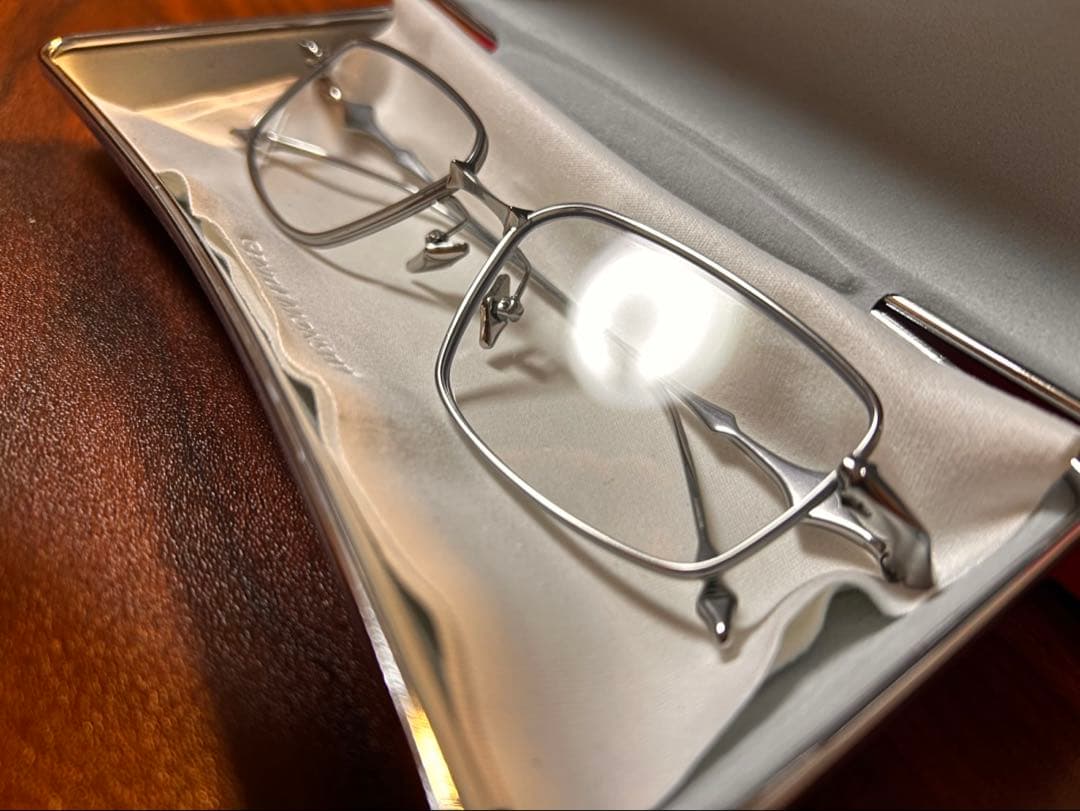 小物 Gentle monster Atomic-02