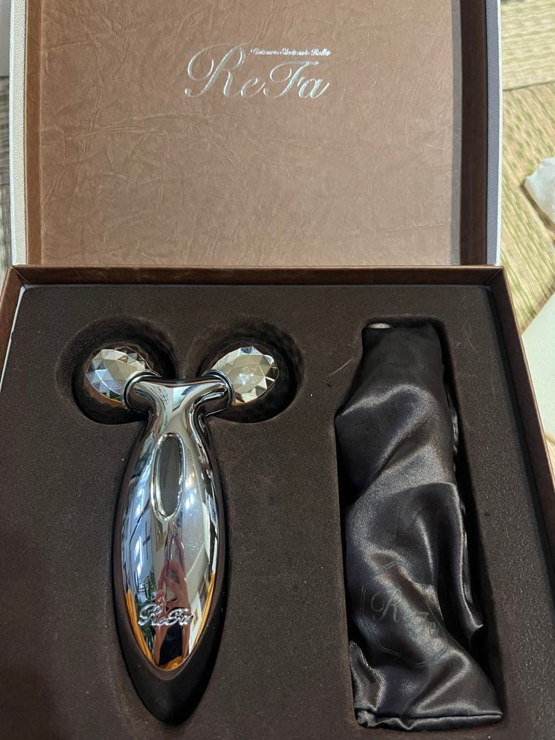 ReFa CARAT 美顔ローラー シルバー