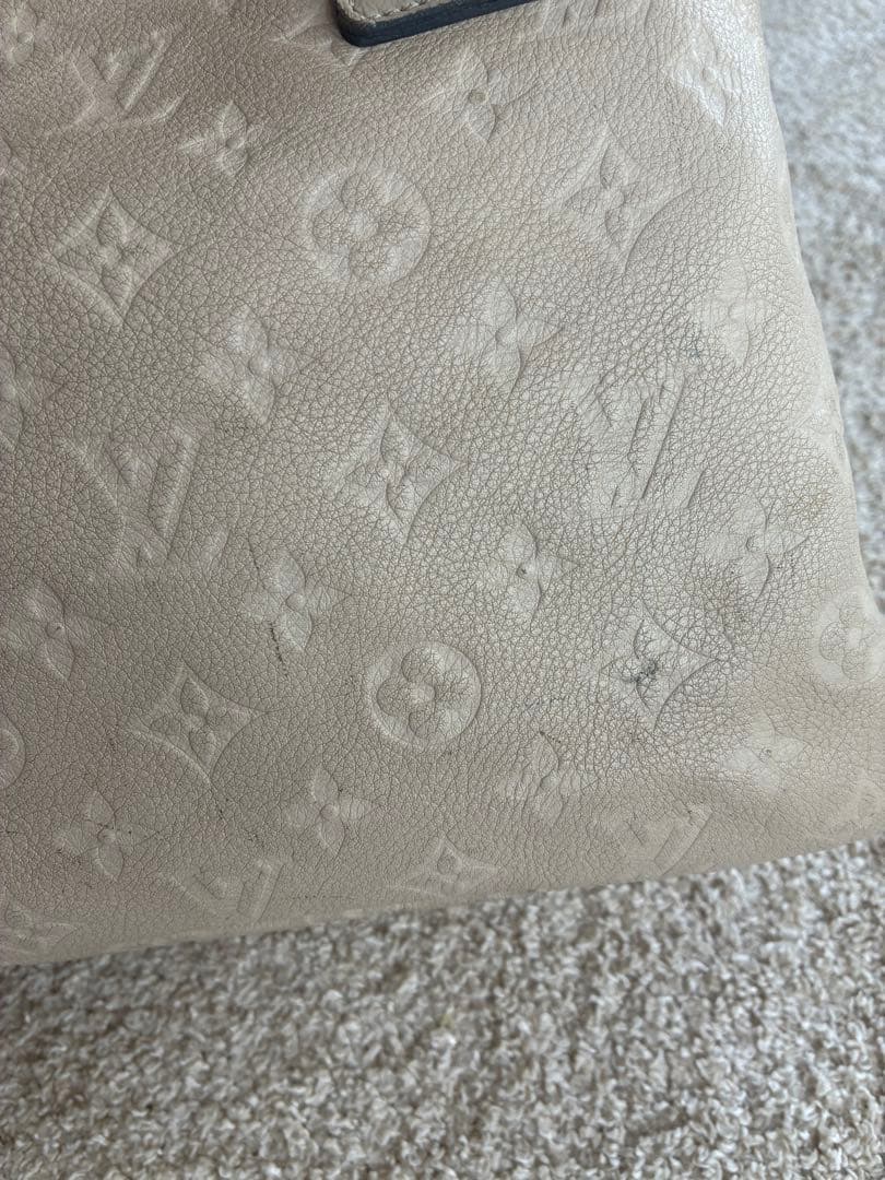 LOUIS VUITTON モノグラムアンプラント　レザーバッグ　オフホワイト♡