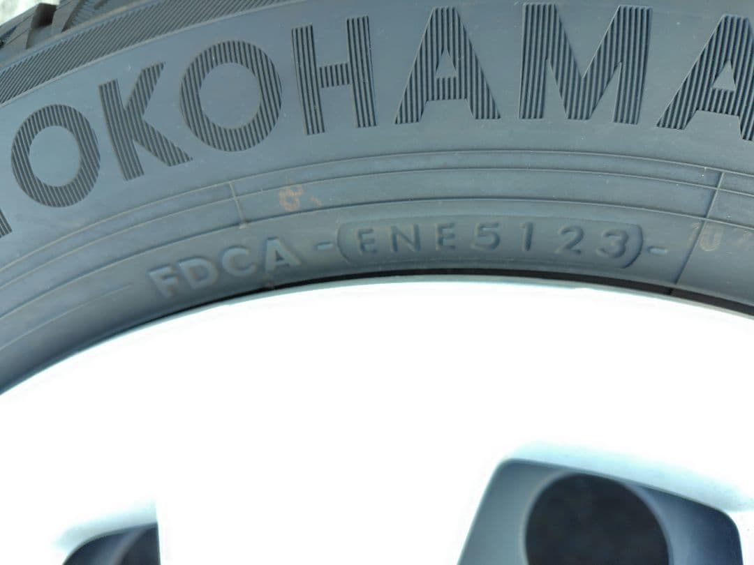 170系シエンタ装着　YOKOHAMA ice GUARD スタッドレスセット