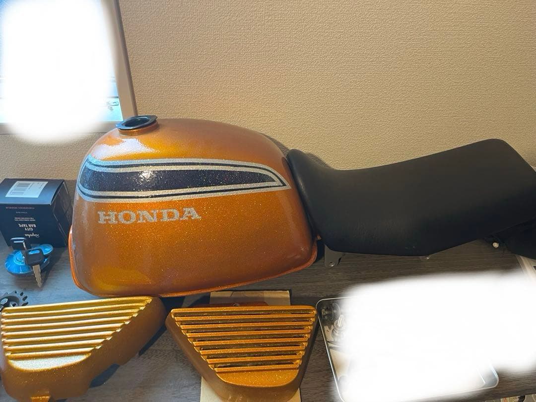 ゴリラタンクフレーク塗装CB750KOライン仕様
