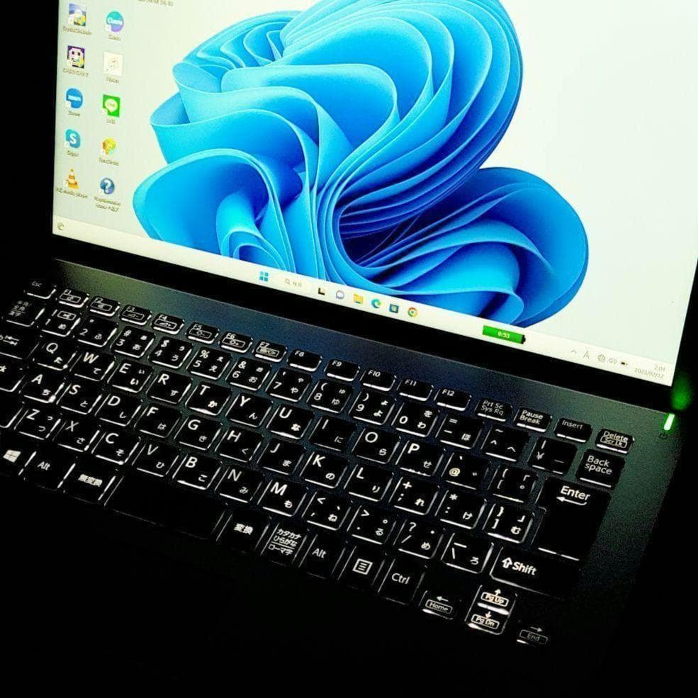 【残り1台】VAIOノートパソコン 8世代i5 SSD Win11 指紋認証搭載