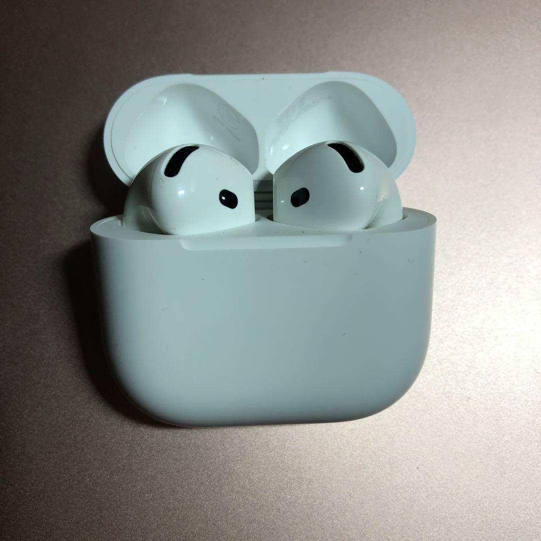 Apple AirPods 第4世代　ANC アクティブノイズキャンセリング搭