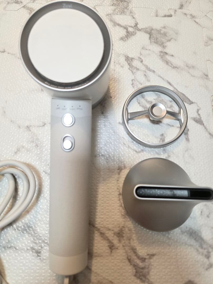 Zuvi ヘアドライヤー