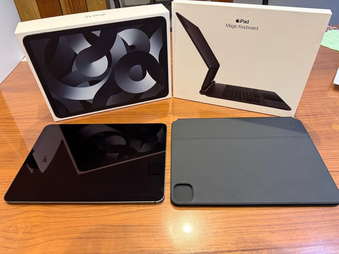 iPad 10.9インチ スペースグレー 64G Magic Keyboard付