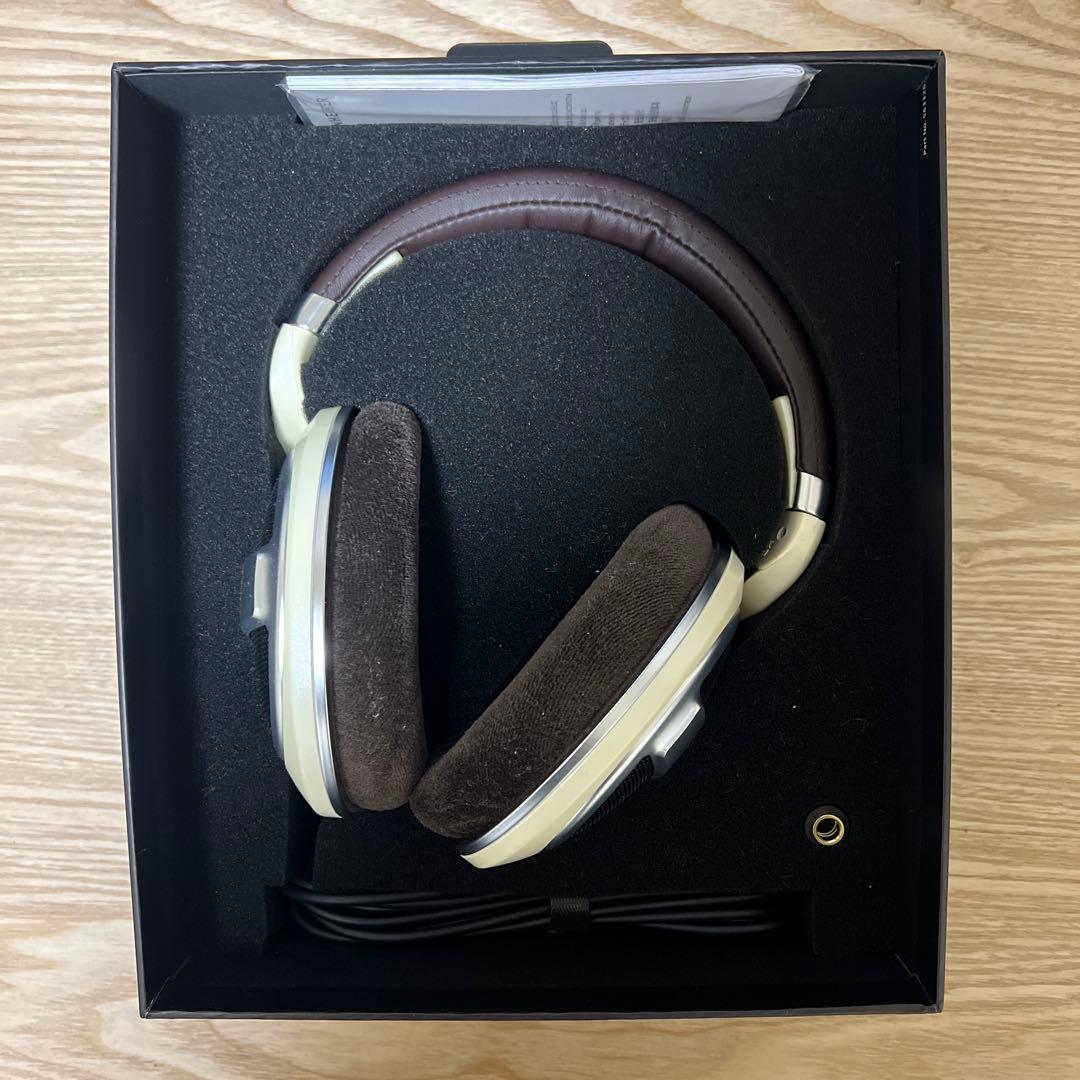 HD599 ゼンハイザー　ヘッドホン アイボリー　プリン