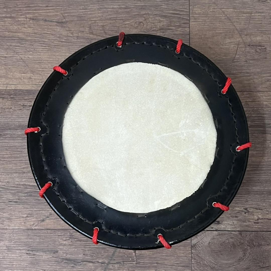 フォロー割【蔵出し】締め太鼓 牛革 和太鼓 バチ付 台付 平太鼓 入門用