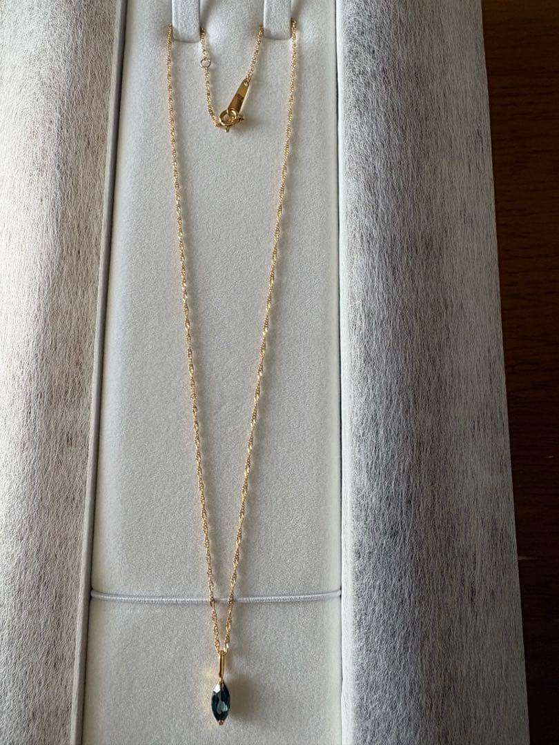 K18 ロンドンブルートパーズ　4×8マーキスペンダントトップ0.27g