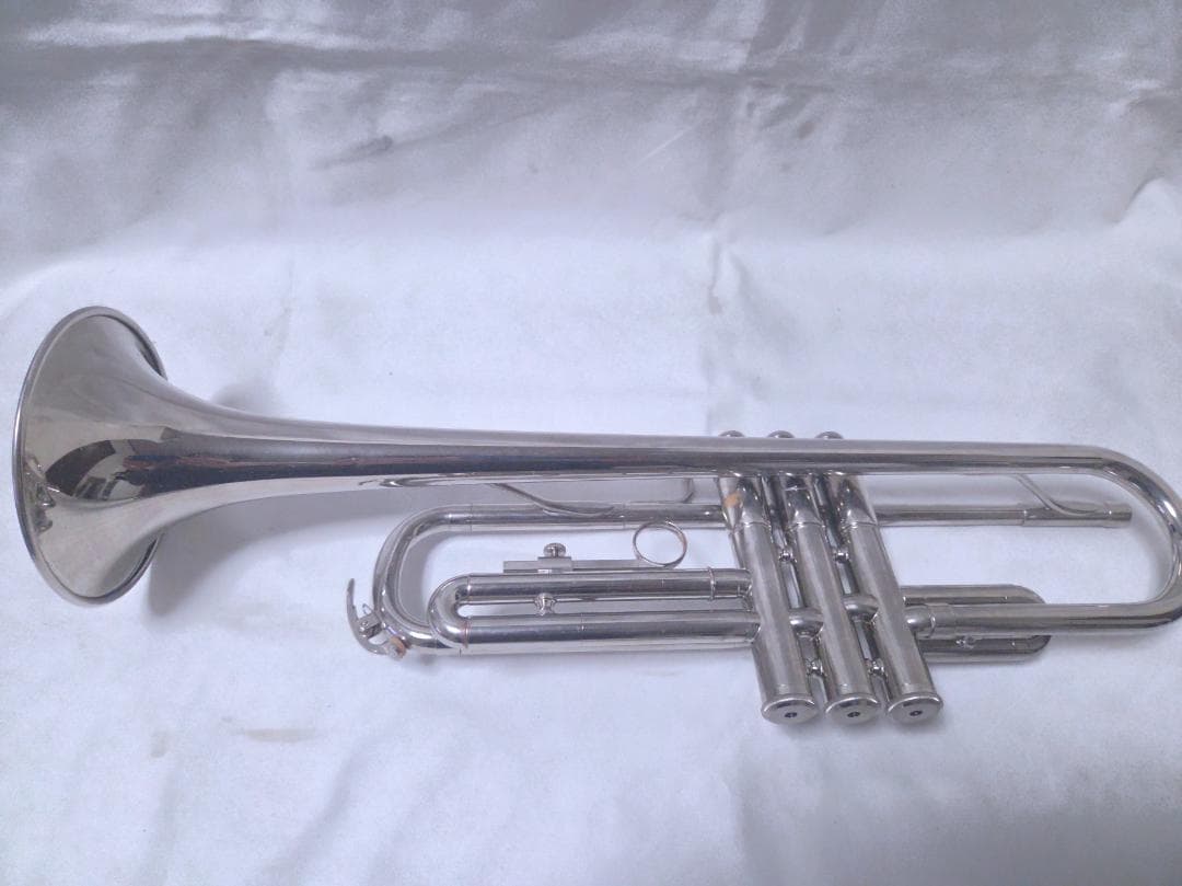 YAMAHA YTR-136 トランペット ニッケルメッキ 日本製 #2420F