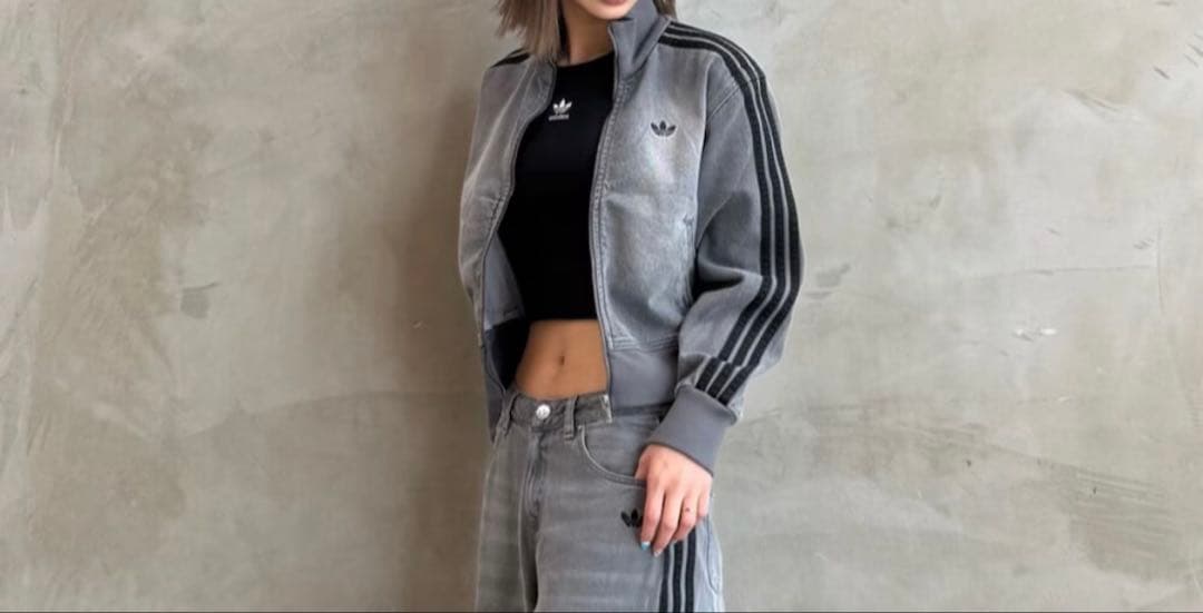 adidas アディカラーデニムトラックトップ グレー XLサイズ《完売品》⭐️