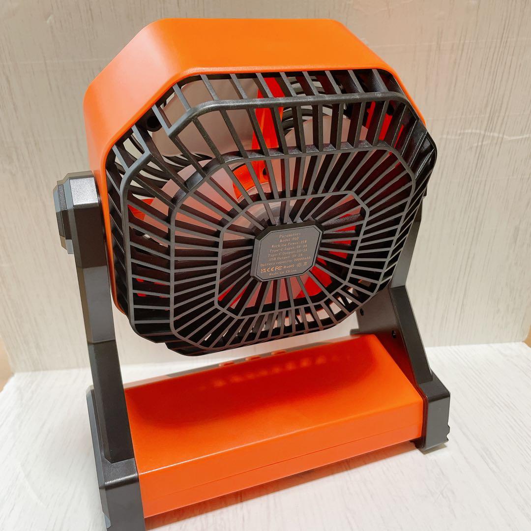 ✨新品未使用✨扇風機 キャンプ扇風機✨LEDライト付き✨吊り下げ 卓上 防災