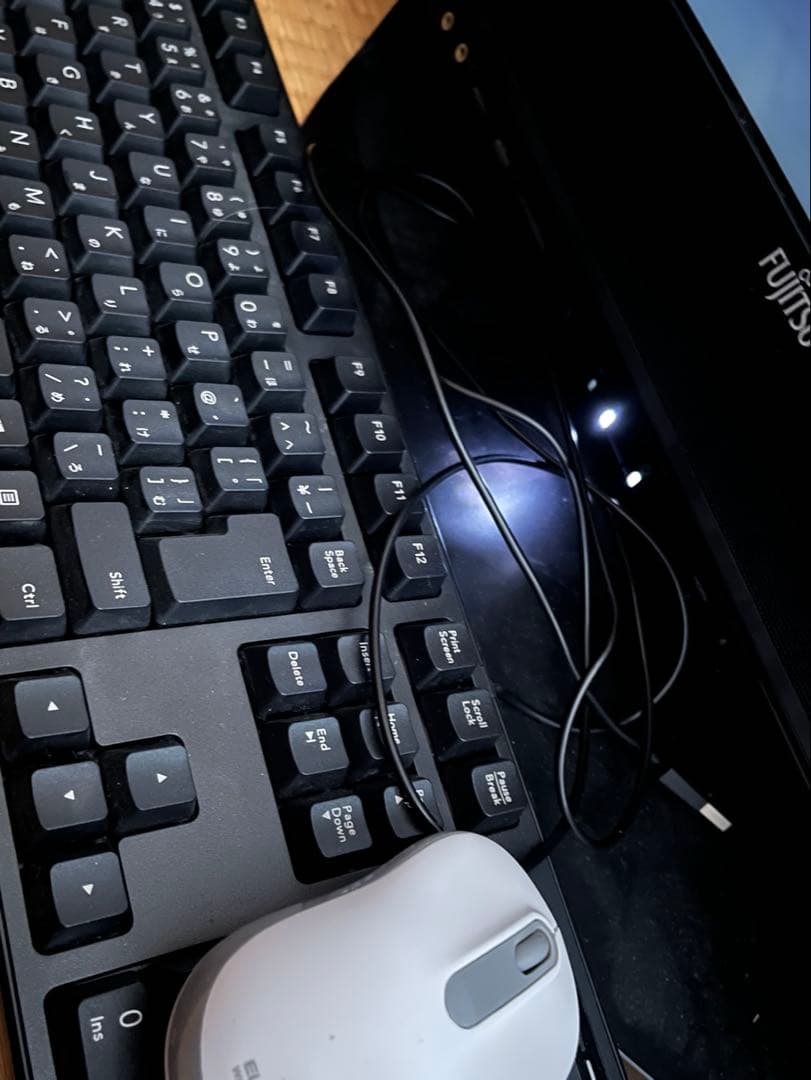 Fujitsu FMVF90A3B 一体型パソコン