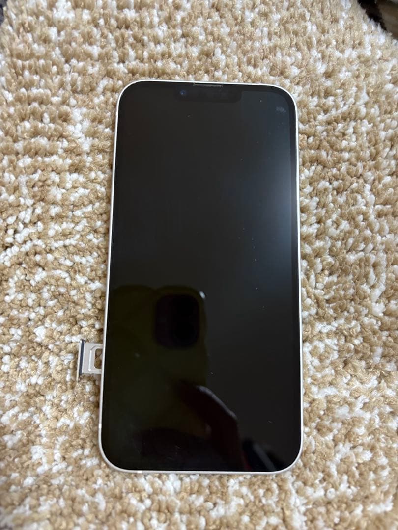 携帯電話本体 iPhone13 128GB Starlight