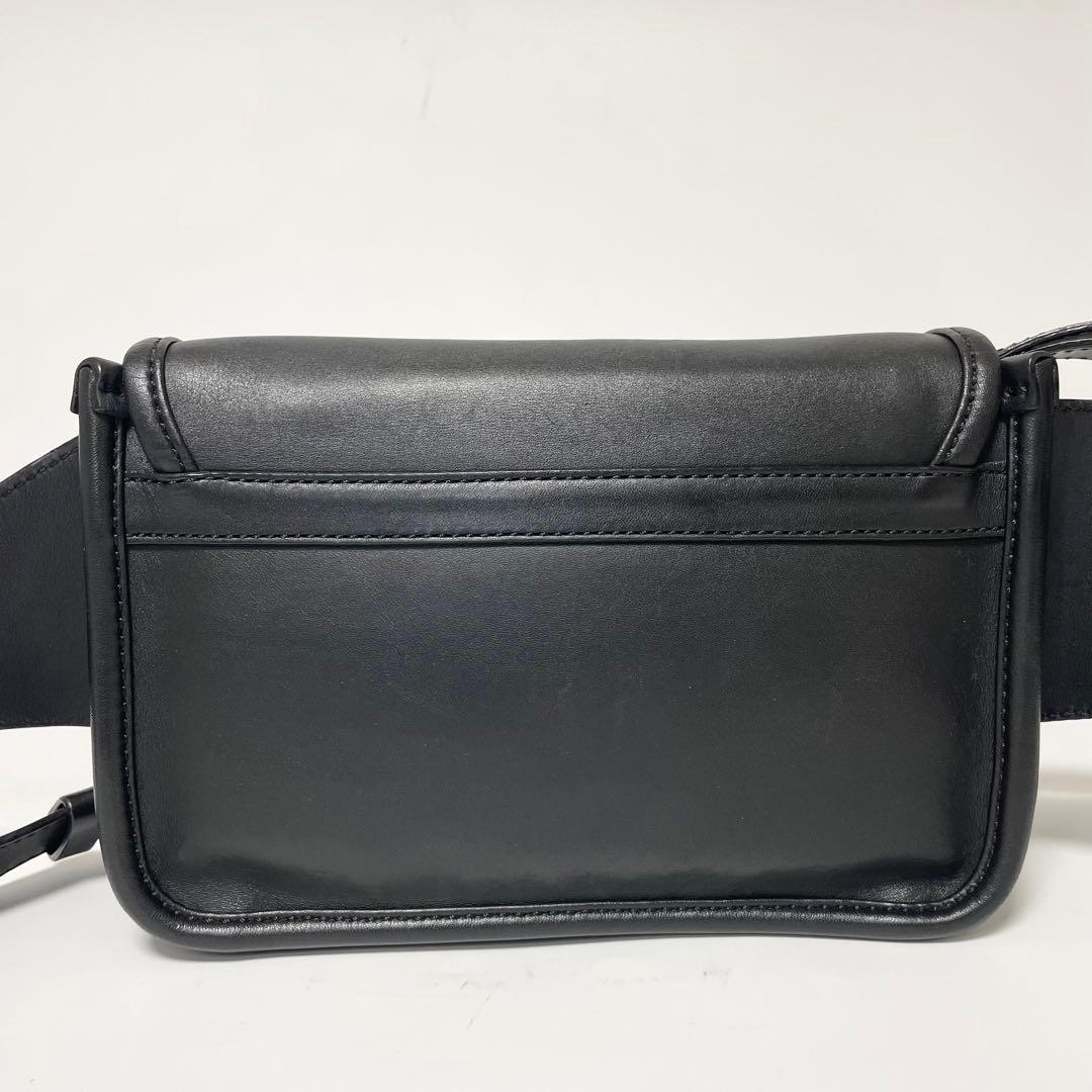 美品 coach ボディバッグ レガシー ターンロック レザー 黒 y2k