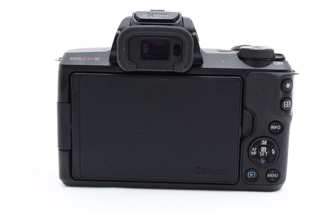 美品 Canon EOS Kiss M ミラーレス一眼カメラ Wi-Fi搭載