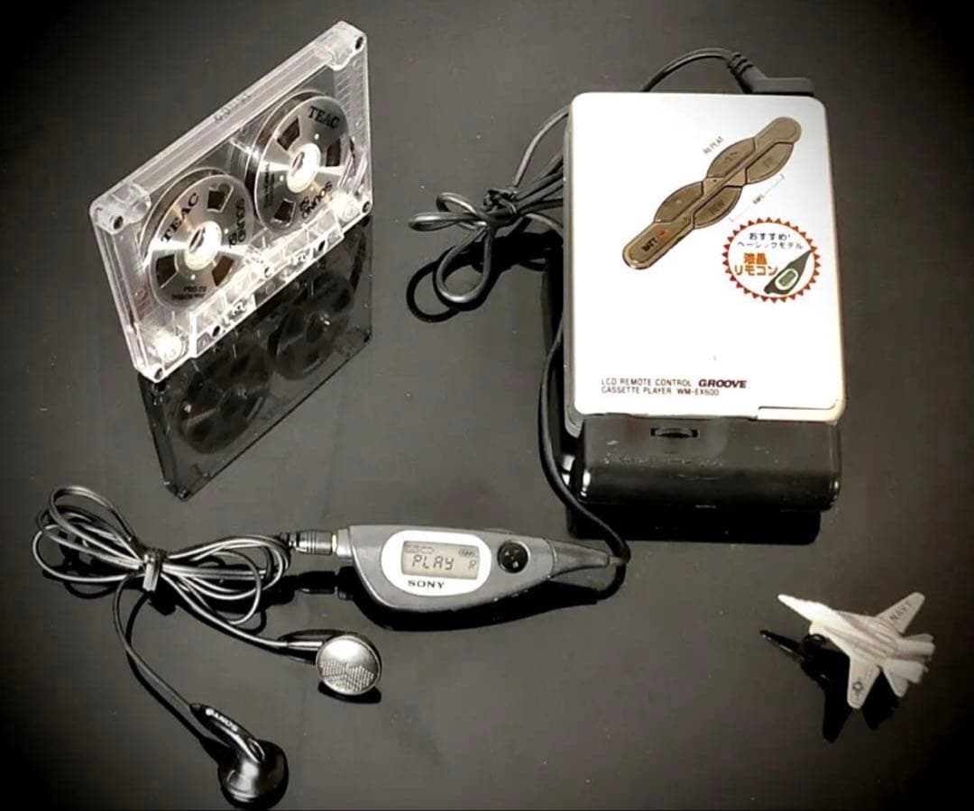 カセットウォークマン SONY WM-EX600 銀色「整備済み、完動超美品」