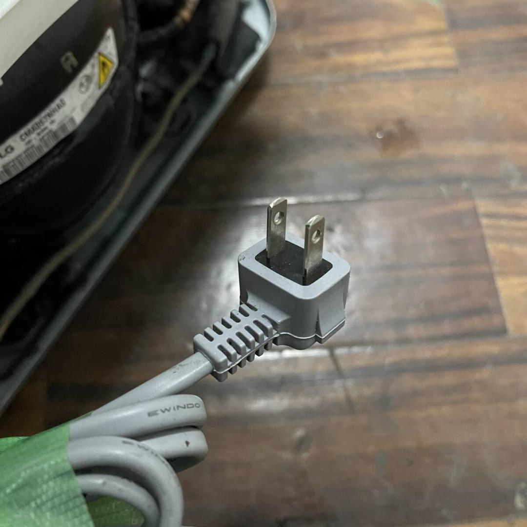 AQUA アクア AQR-111F ノンフロン 冷凍冷蔵庫 直冷式 109L