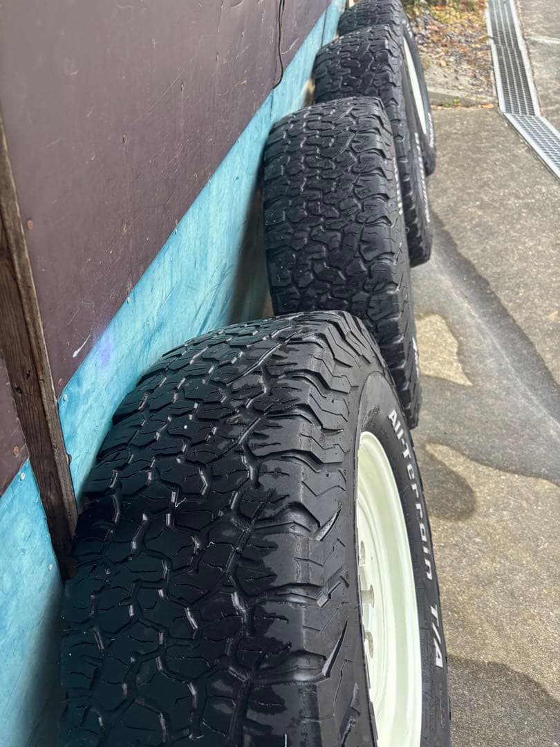 タイヤ・ホイール BFGoodrich All-Terrain T/A 265/75R16