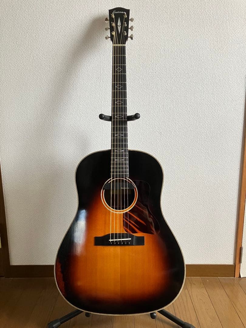 Eastman E22-SS/v-SB アコースティックギター J-45スタイル