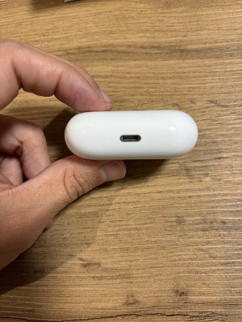 AirPods Pro 本体/充電器/アイアンマンケース付