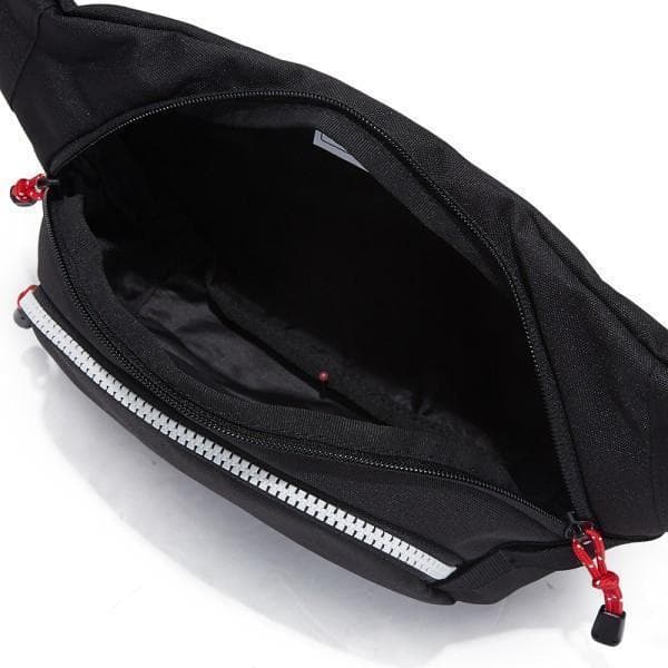 完売！ノースフェイス　レディース　ボディバッグ　ショルダーバッグ　BLK