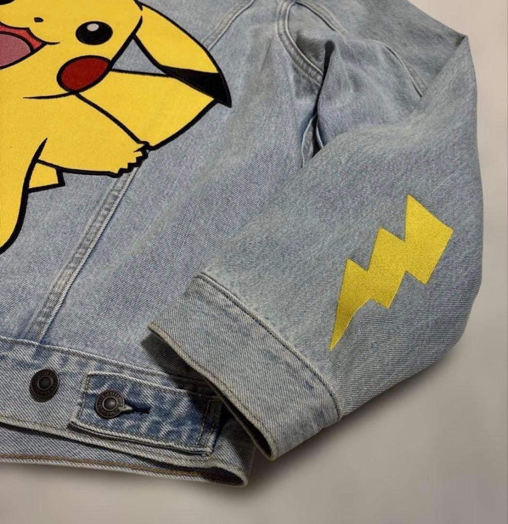 状態良好 廃盤品 リーバイス ポケモン 25周年 コラボ デニムジャケット M