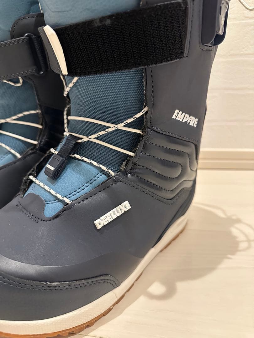 キティー★DEELUXE EMPIRE 女性用スノーボードブーツ