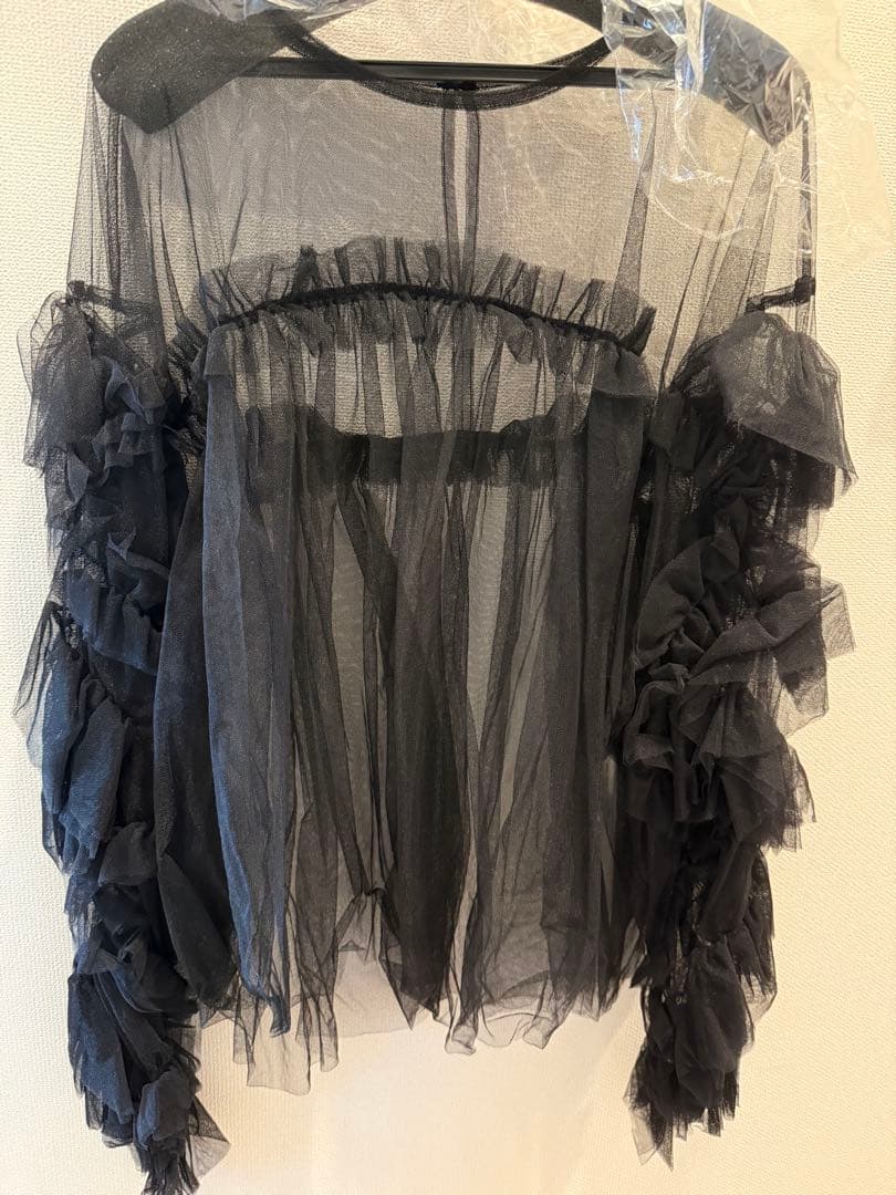 オールインワン×デコラティブチュールトップス　アンドレスド　セットアップ