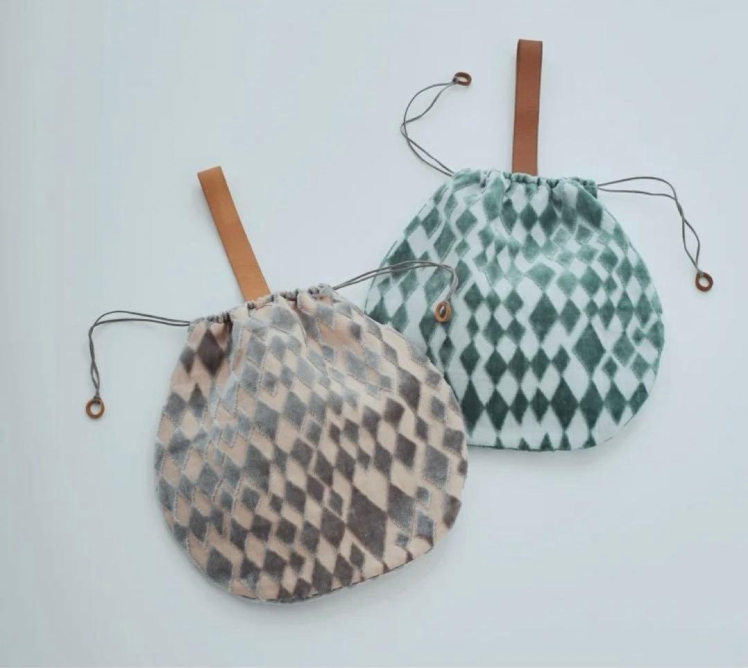 mina perhonen（ミナペルホネン）pear bag（brillant）