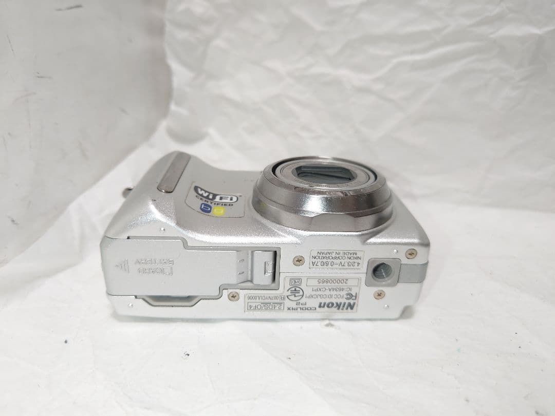 Nikon COOLPIX P2 コンパクトデジタルカメラ