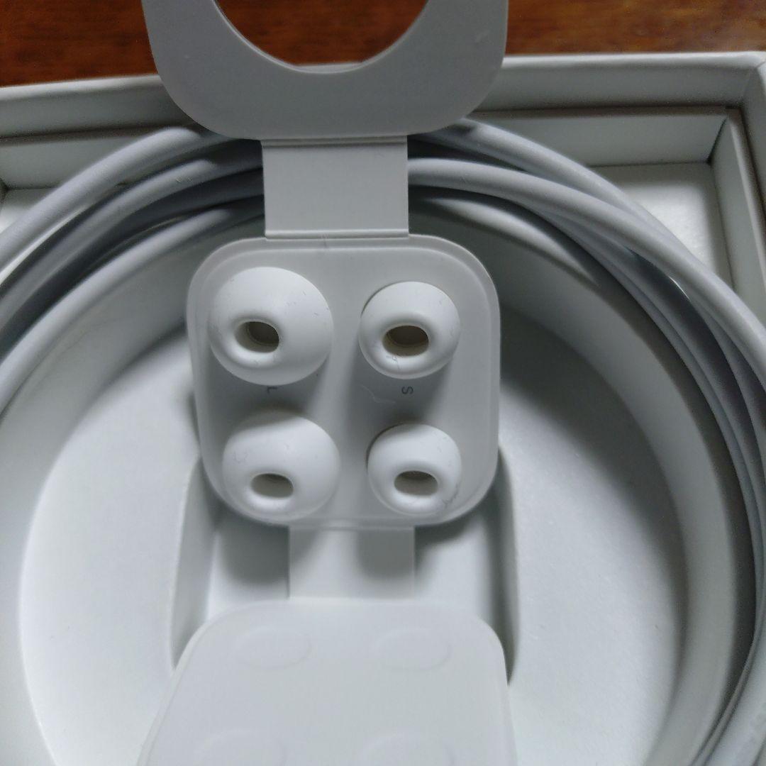 AirPods Pro MagSafe充電ケース付き