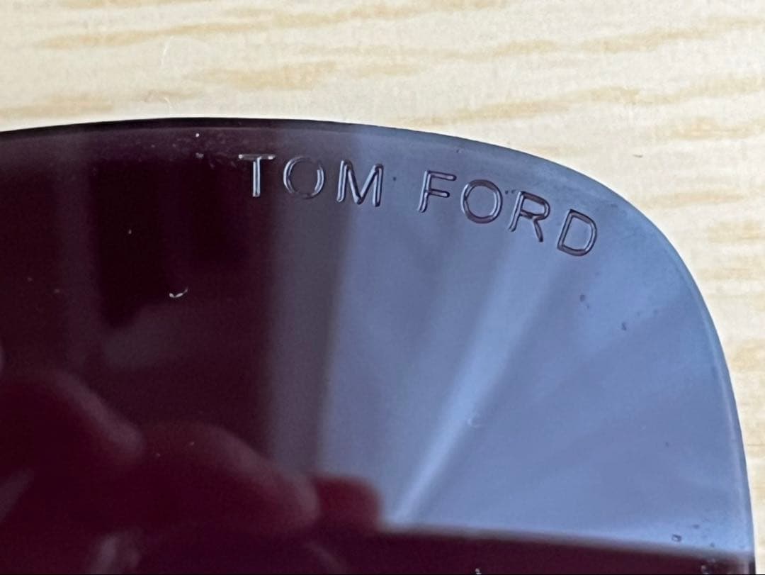 トムフォード TF0336 Leo 01Aブラック メガネ・サングラス