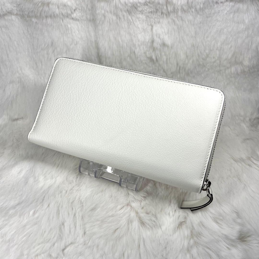 【新品未使用】Jimmy Choo ホワイトレザー長財布