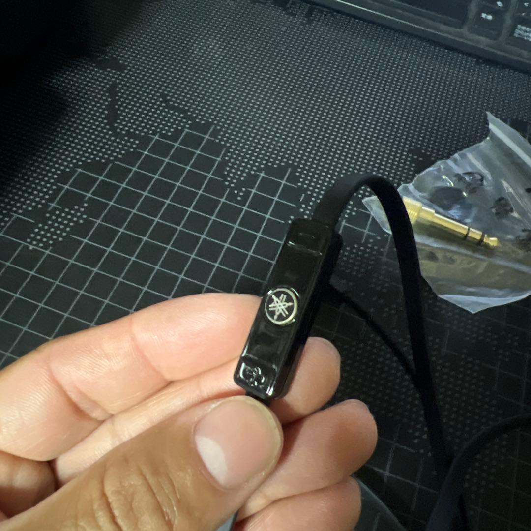 YAMAHA 最高峰ヘッドホンHPH-PRO500 VR46ロッシ　YZF-R1