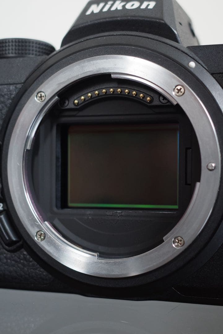 NikonZ5 フルサイズミラーレスボディ　バッテリー＋ストラップ付属　動作良好