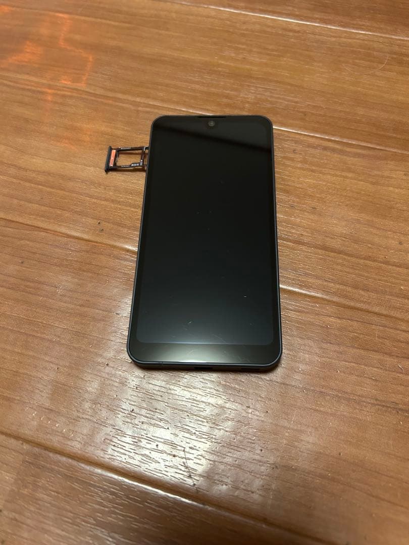 docomo AQUOS SH 51C本体 透明ケース付き