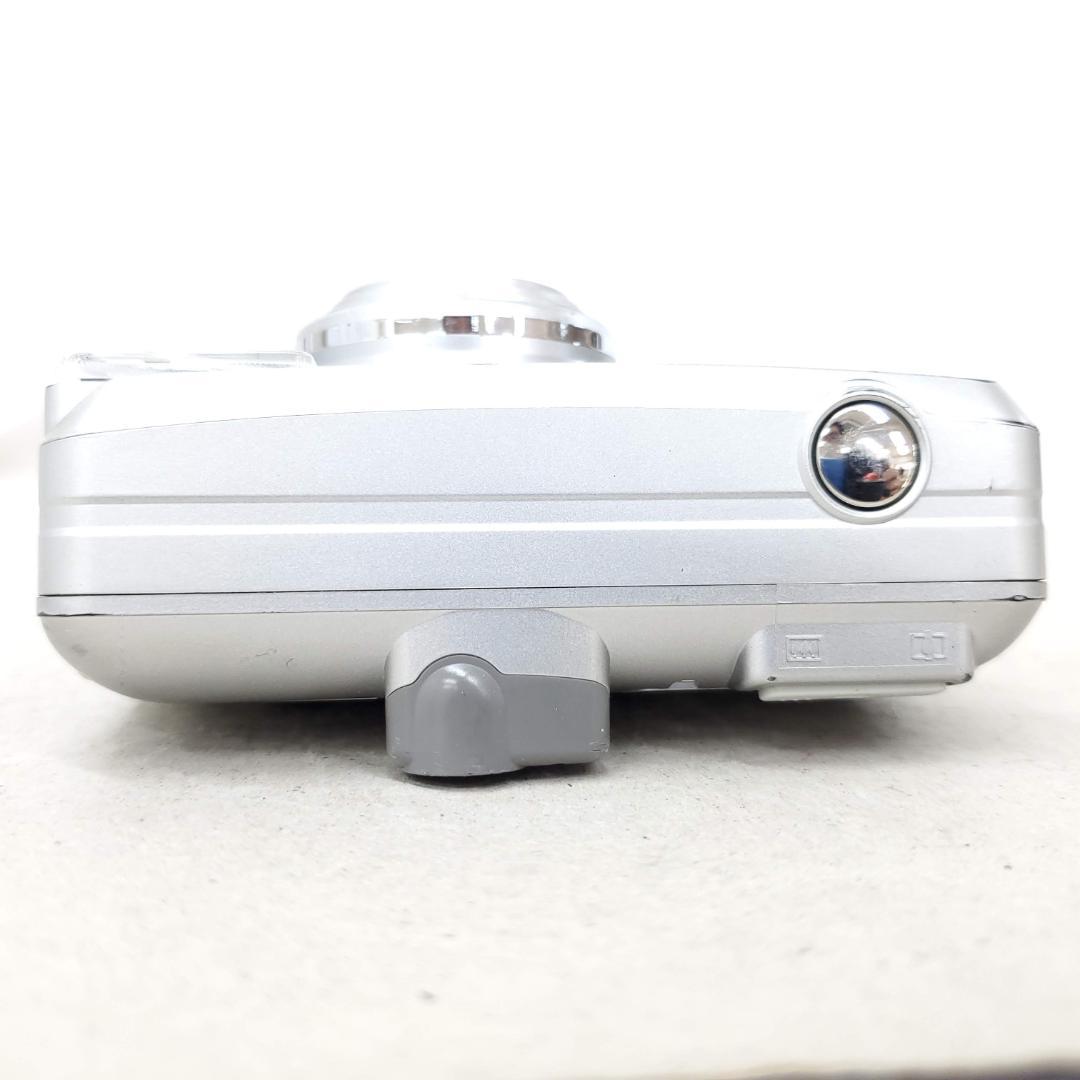 フィルムカメラ Fujifilm Zoom Date 120V G0129-272-10v p