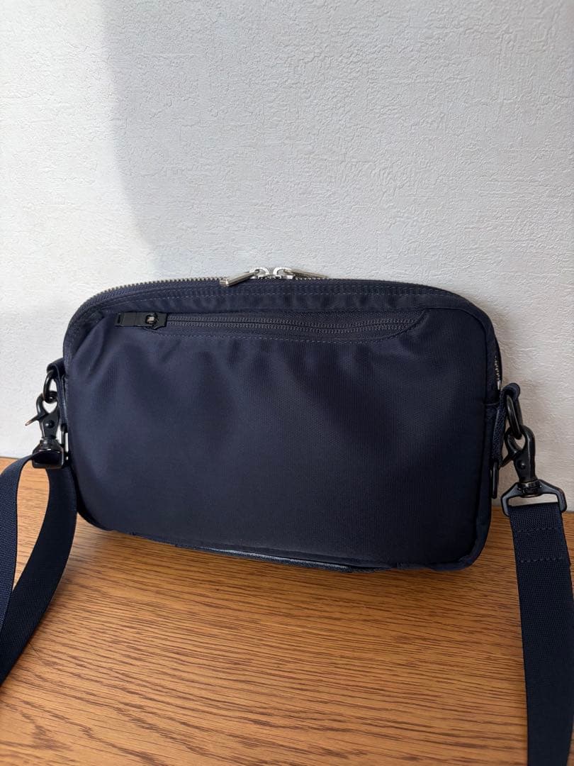 ◾️PORTER ◾️ポーター　リフト ショルダーバッグ　ネイビー