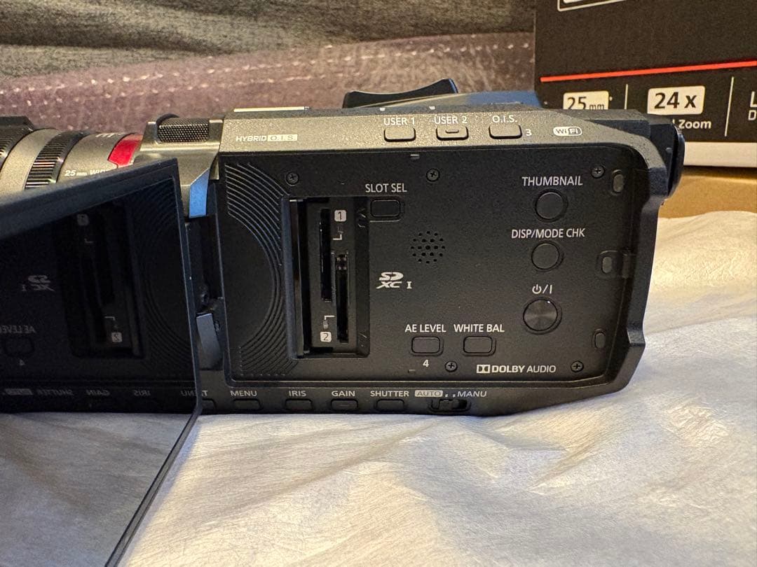 新品級★パナソニック HC-X1500 4K業務用ビデオカメラ 付属品 元箱