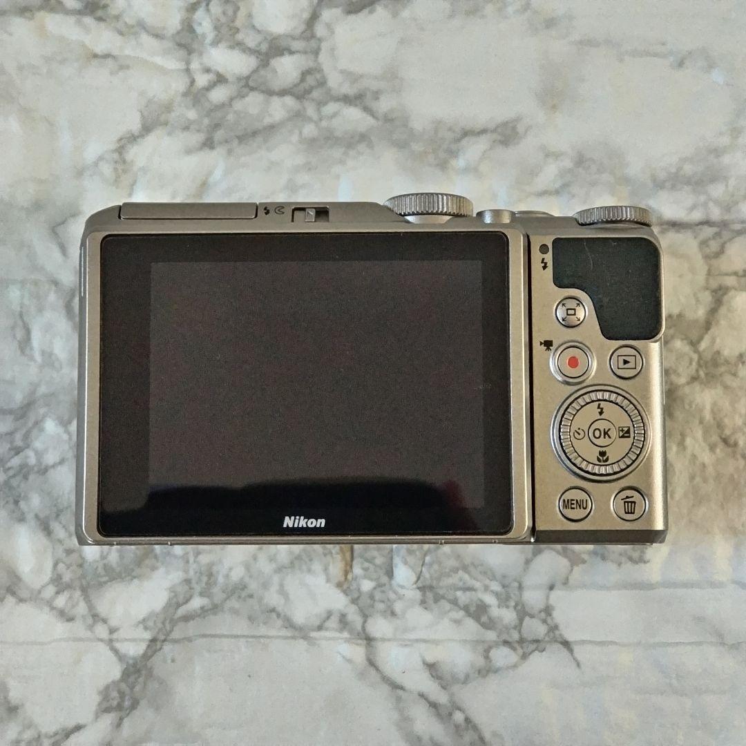 【美品】 ニコン Nikon COOLPIX A900 シルバー