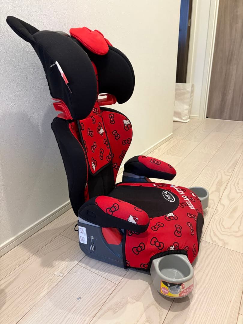 GRACO　チャイルドシート　ジュニアプラス DX ハローキティ限定モデル