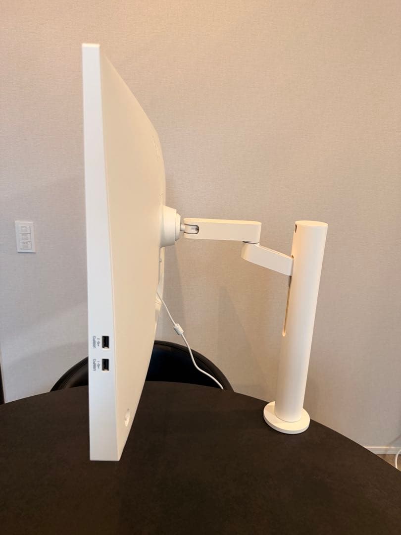 LG 32SQ780S-B 31.5インチ スマートモニター　4K USB-C