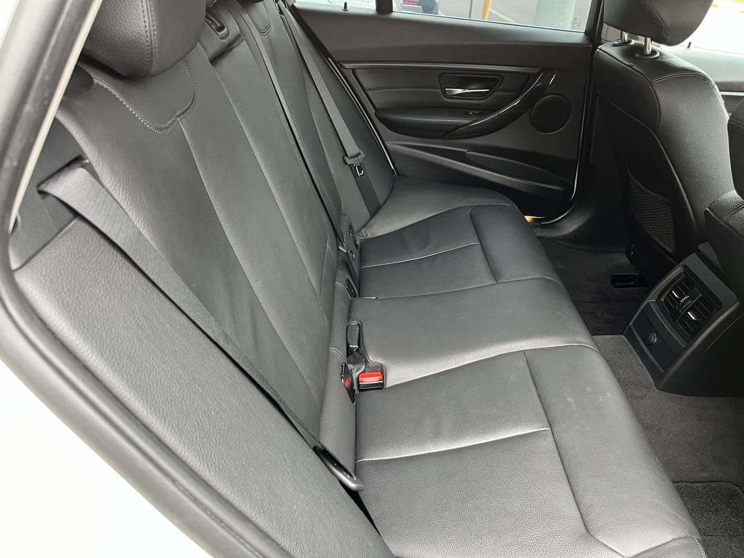  3シリーズ F31 320dステーションワゴン