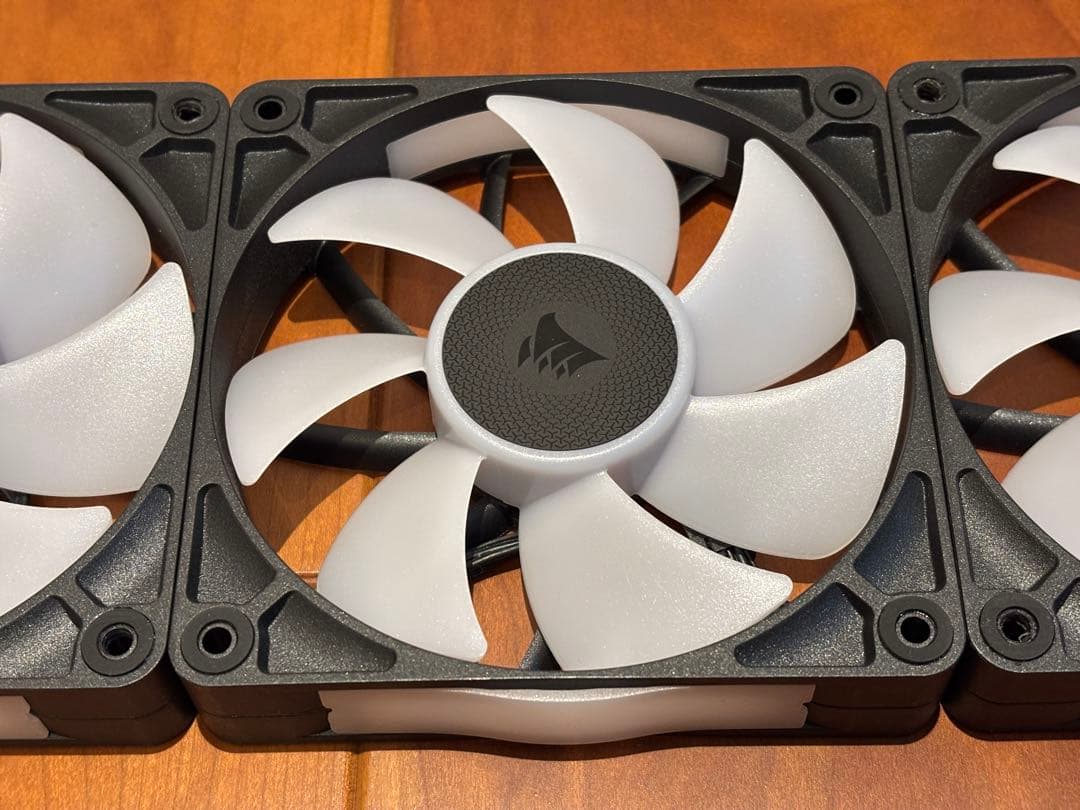 CORSAIR iCUE LINK RX120 RGB PCケースファン