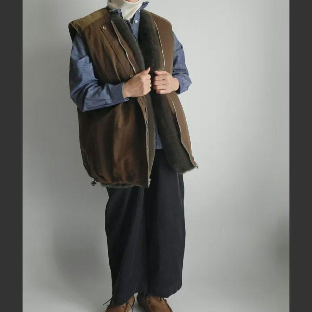 ALWEL　REVERSIBLE　SLEEVELESS JACKET