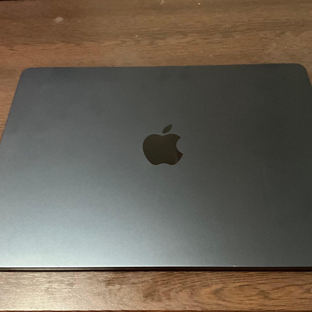 MacBook Air M2 2022 13.6inch(UKキー)バッテリ新品