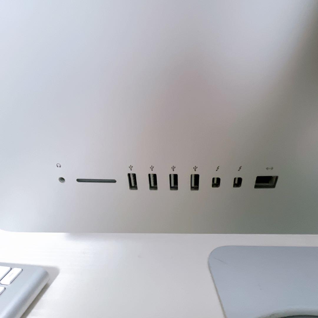 【中古】iMac 21.5インチ LEDバックライトディスプレイ